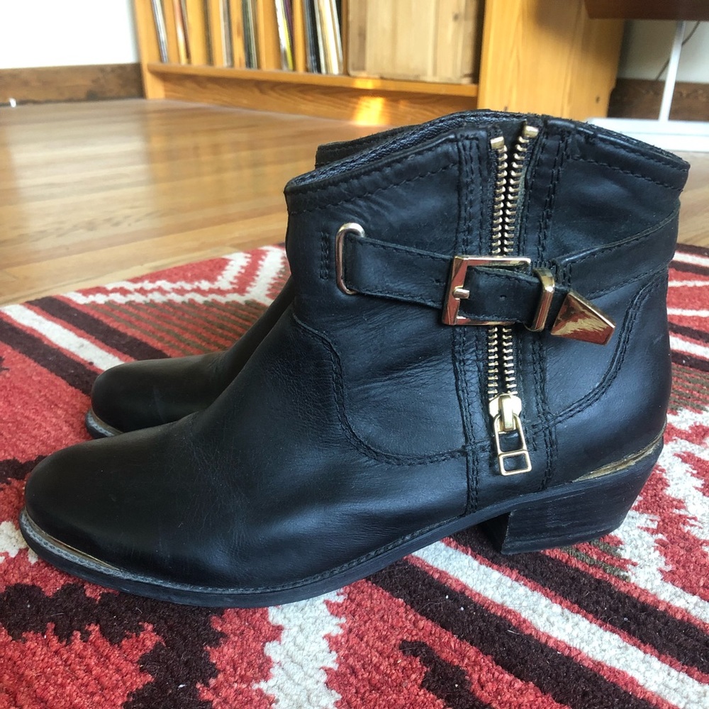 Black and Gold Western Booties
